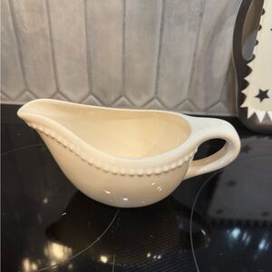 Pottery Barn Emma beaded gravy boat